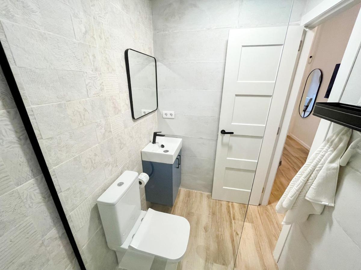 Apartamento Cerca De La Playa De Malvarrosa By Alterhome Valenza Esterno foto